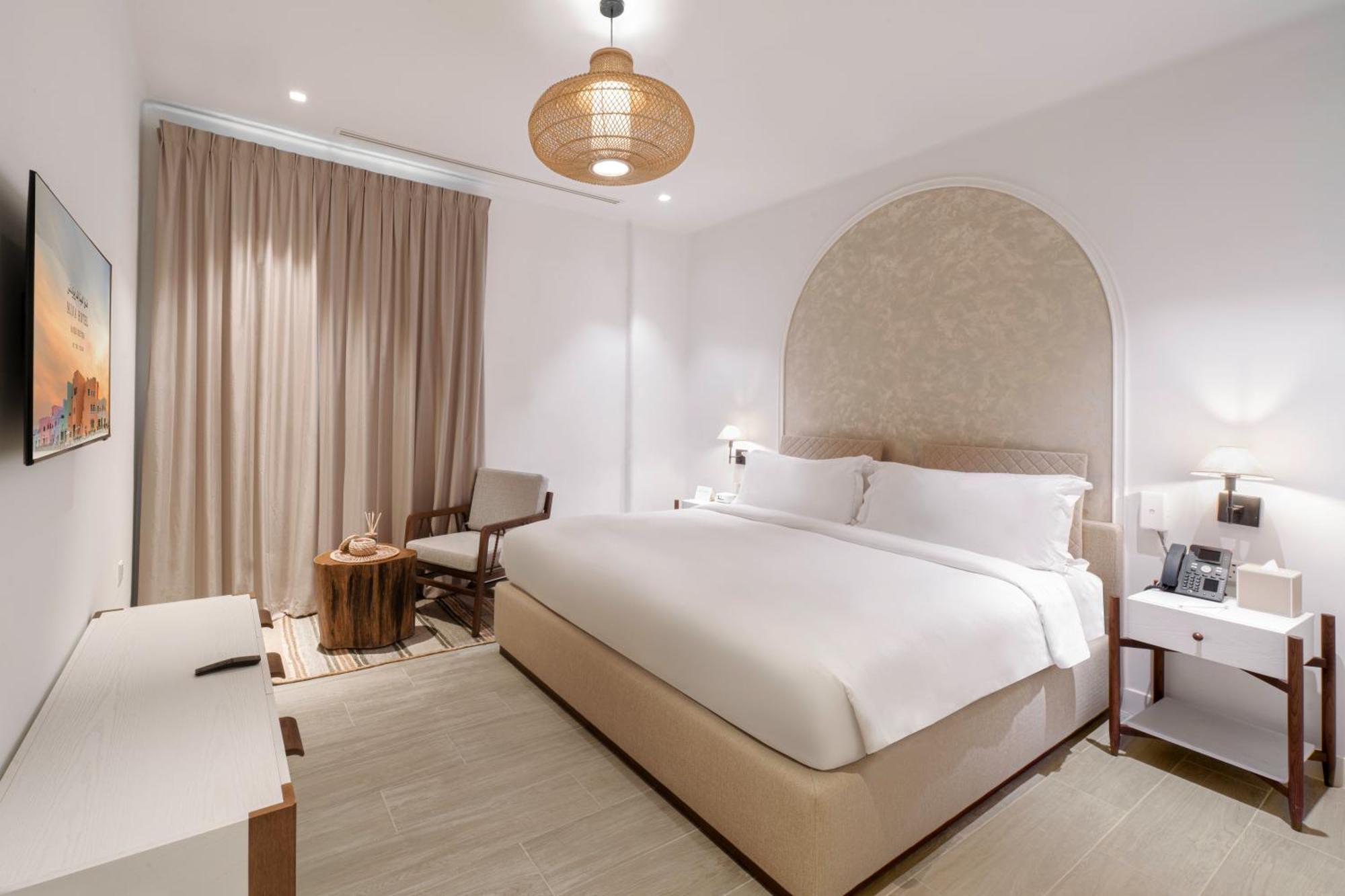 Mina Hotel And Residences By The Torch Доха Екстериор снимка Deluxe room