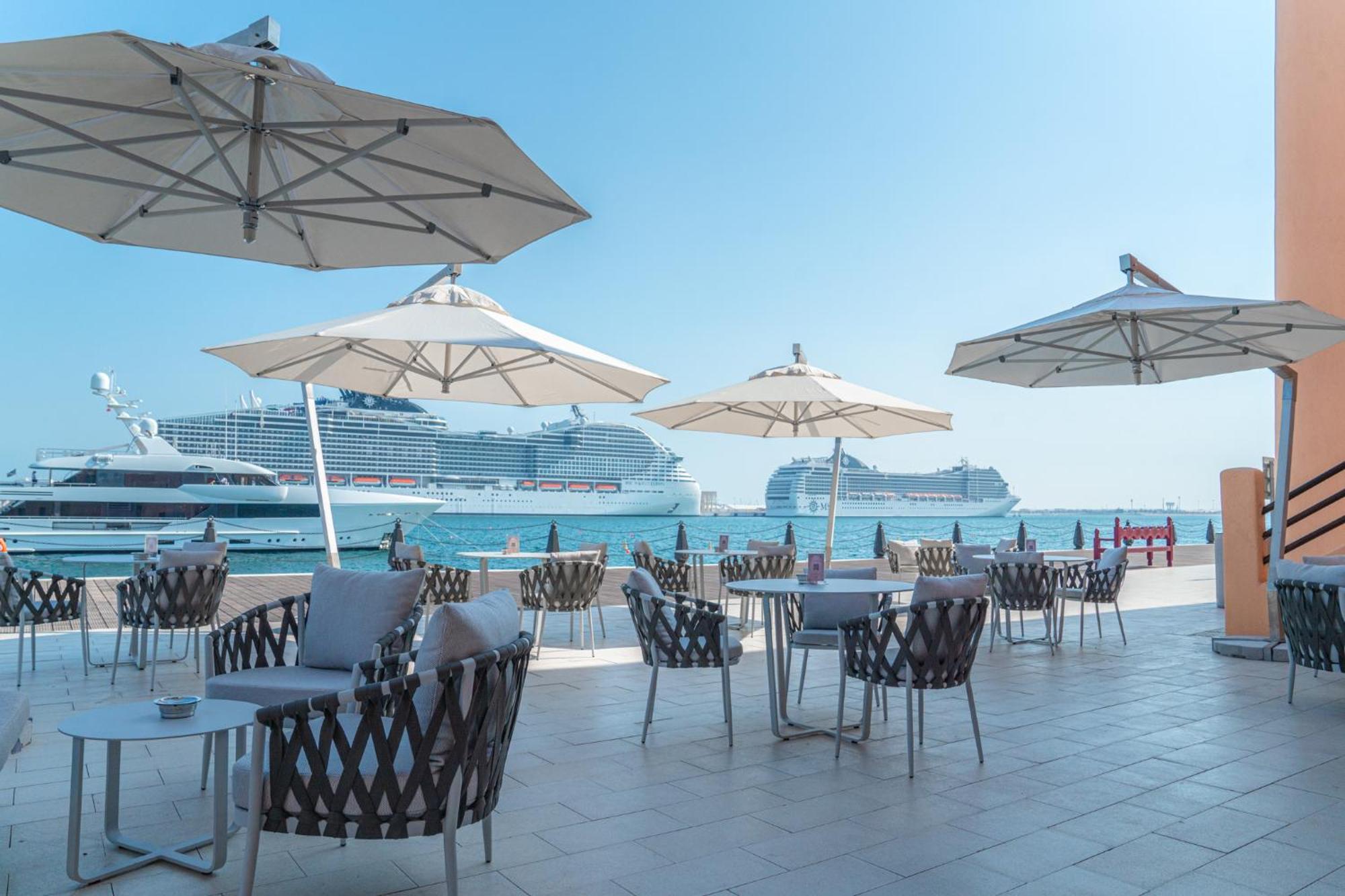 Mina Hotel And Residences By The Torch Доха Екстериор снимка The Yacht Club