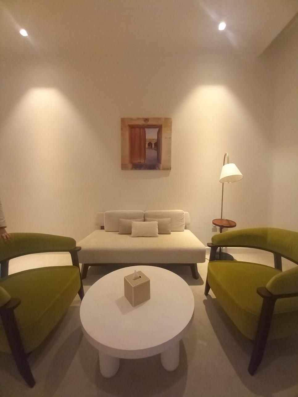 Mina Hotel And Residences By The Torch Доха Екстериор снимка A room at the hotel